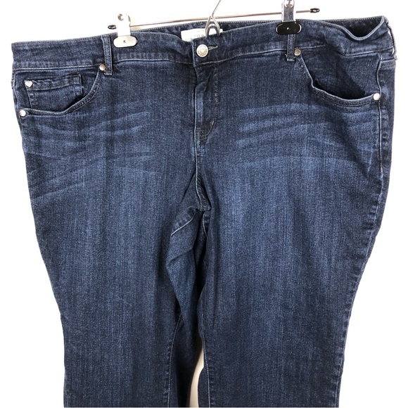 Torrid Boyfriend Jeans Dark Wash Size 28 - Picture 10 of 11